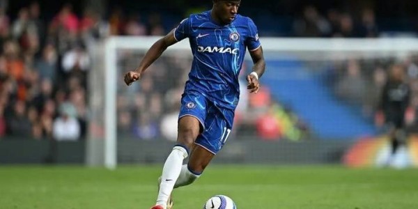 首发还是替补？阿森纳为何签下马杜埃凯