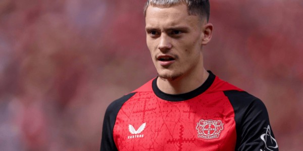 夏窗转会TOP10：祖比门迪暂第三 利物浦切尔西皇马两席
        
    夏窗转会TOP10：祖比门迪暂第三 利物浦切尔西皇马两席