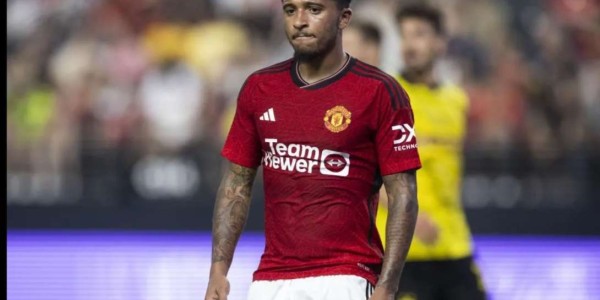 重磅！8500万水货终离队，曼联血亏6000万，尤文捡漏笑开花？