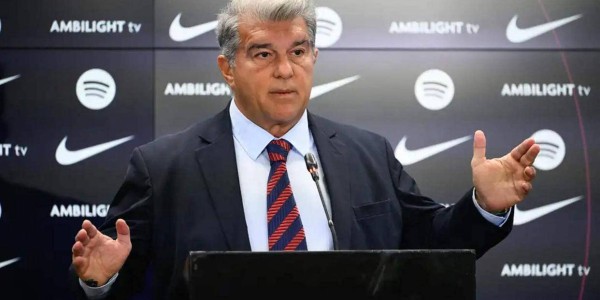 曼联太子备受青睐！尤文图斯进入争夺行列，巴萨冻结目标